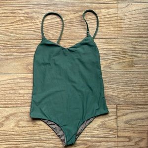 Acacia Hina one piece in small